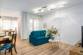 Villa Venecja Apartment Chwaliszewo with FREE GARAGE City Center by Noclegi Renters